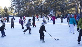 Outdoor skating at Algonquin winter in the wild festival